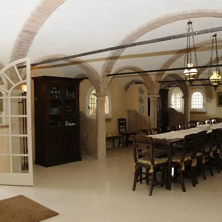 - Mantova, Private Pool, Wifi, Fitness * Borgoforte