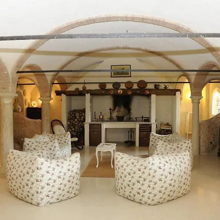 - Mantova, Private Pool, Wifi, Fitness *