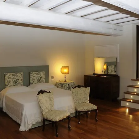 - Mantova, Private Pool, Wifi, Fitness Casa de Campo *