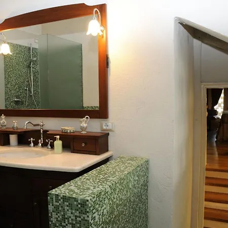 - Mantova, Private Pool, Wifi, Fitness Casa de Campo Borgoforte