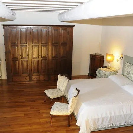- Mantova, Private Pool, Wifi, Fitness