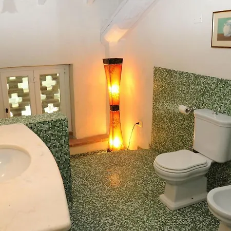 - Mantova, Private Pool, Wifi, Fitness