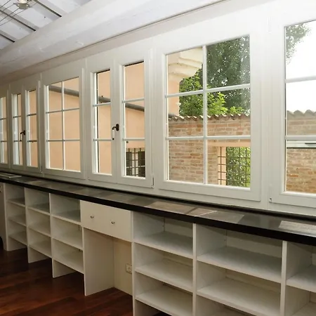 - Mantova, Private Pool, Wifi, Fitness Borgoforte